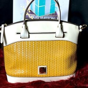 💚Host Pick💚  EUC Dooney & Bourke Beacon Domed Leather Satchel